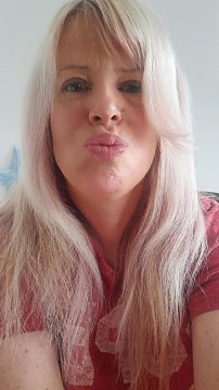 naughtyAstrid de Bouches-du-Rhône, France